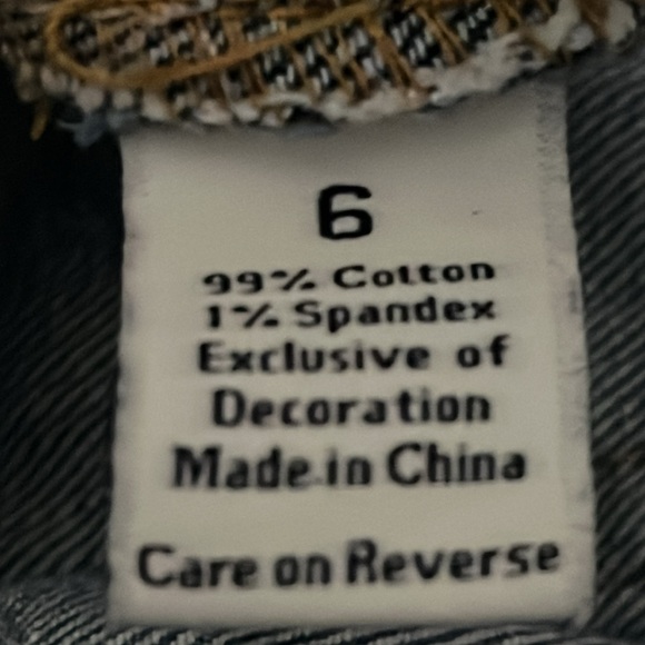 Simply Vera Wang Jeans - Picture 11 of 11